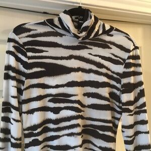 Boston Proper Black and White Zebra Print Long Sleeve Top